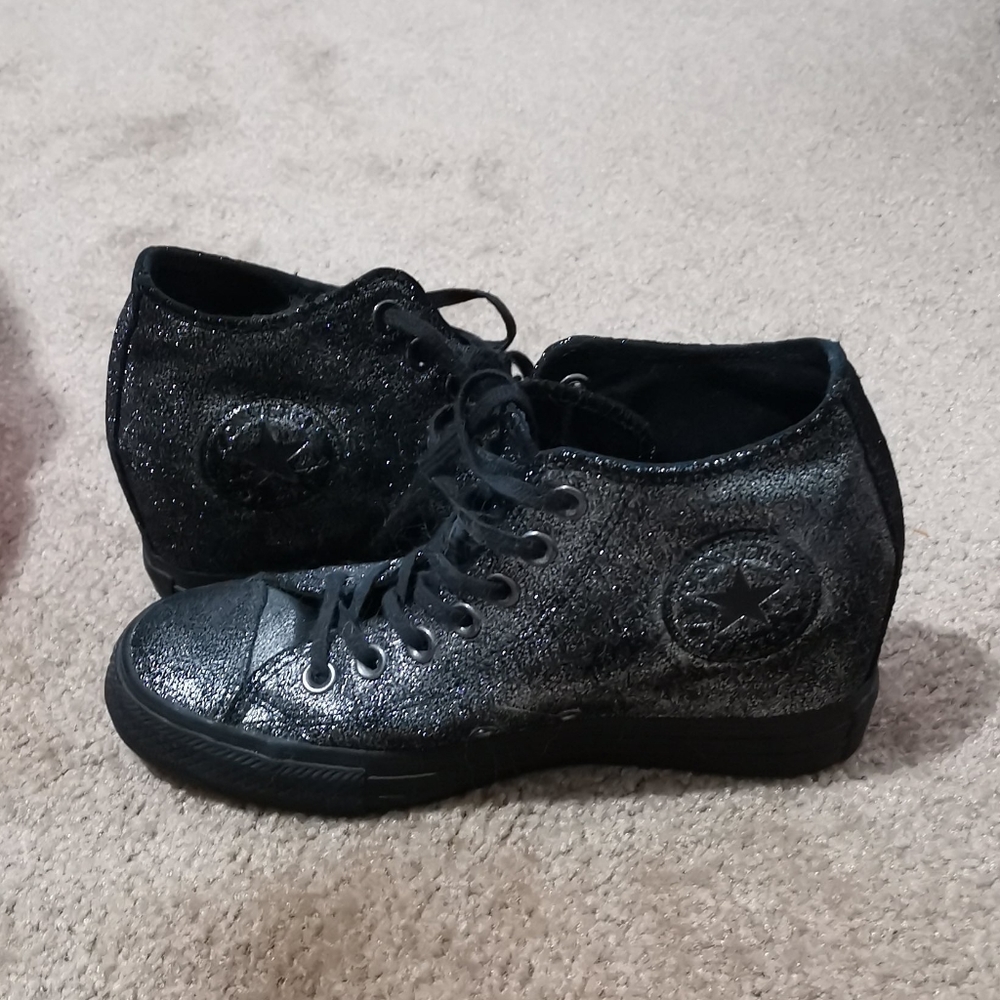 NWOT Converse high heel sneakers